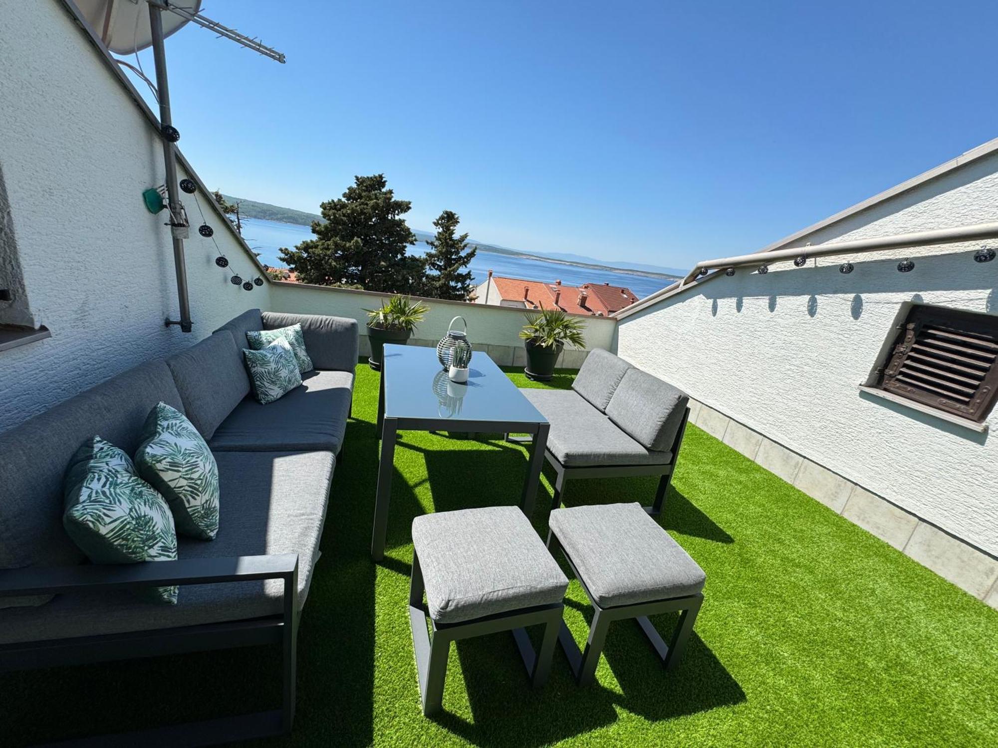 Penthouse Apartment Цриквеница Экстерьер фото