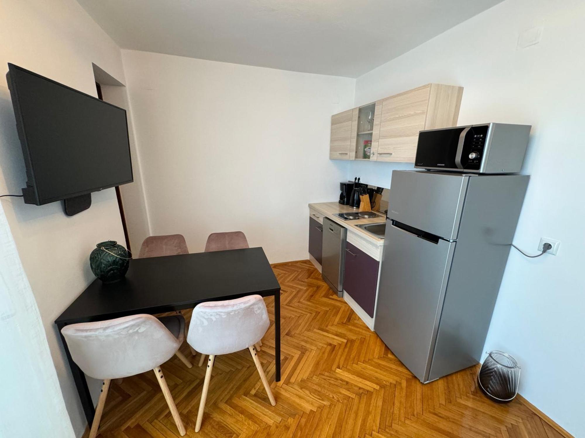 Penthouse Apartment Цриквеница Экстерьер фото