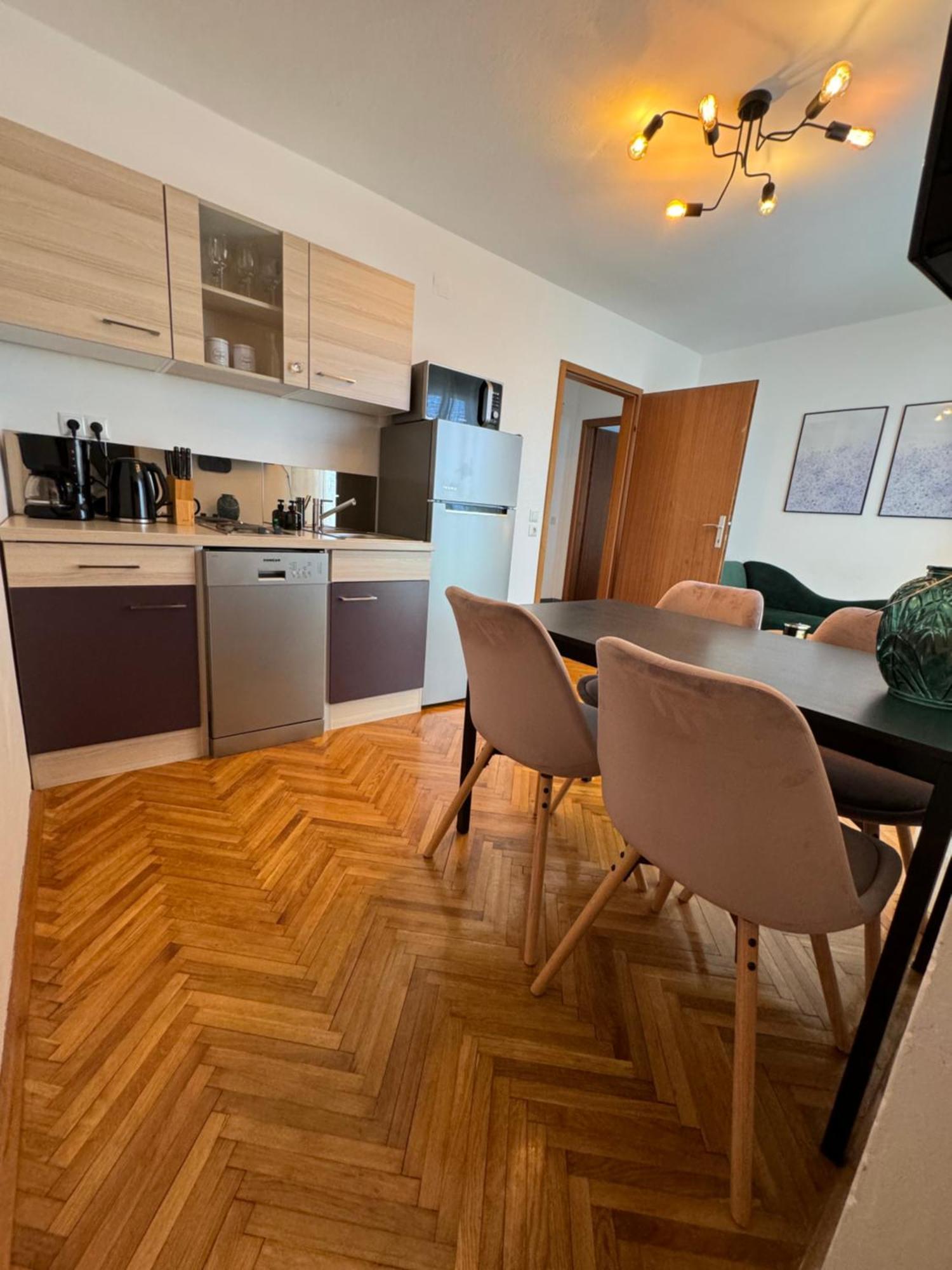 Penthouse Apartment Цриквеница Экстерьер фото