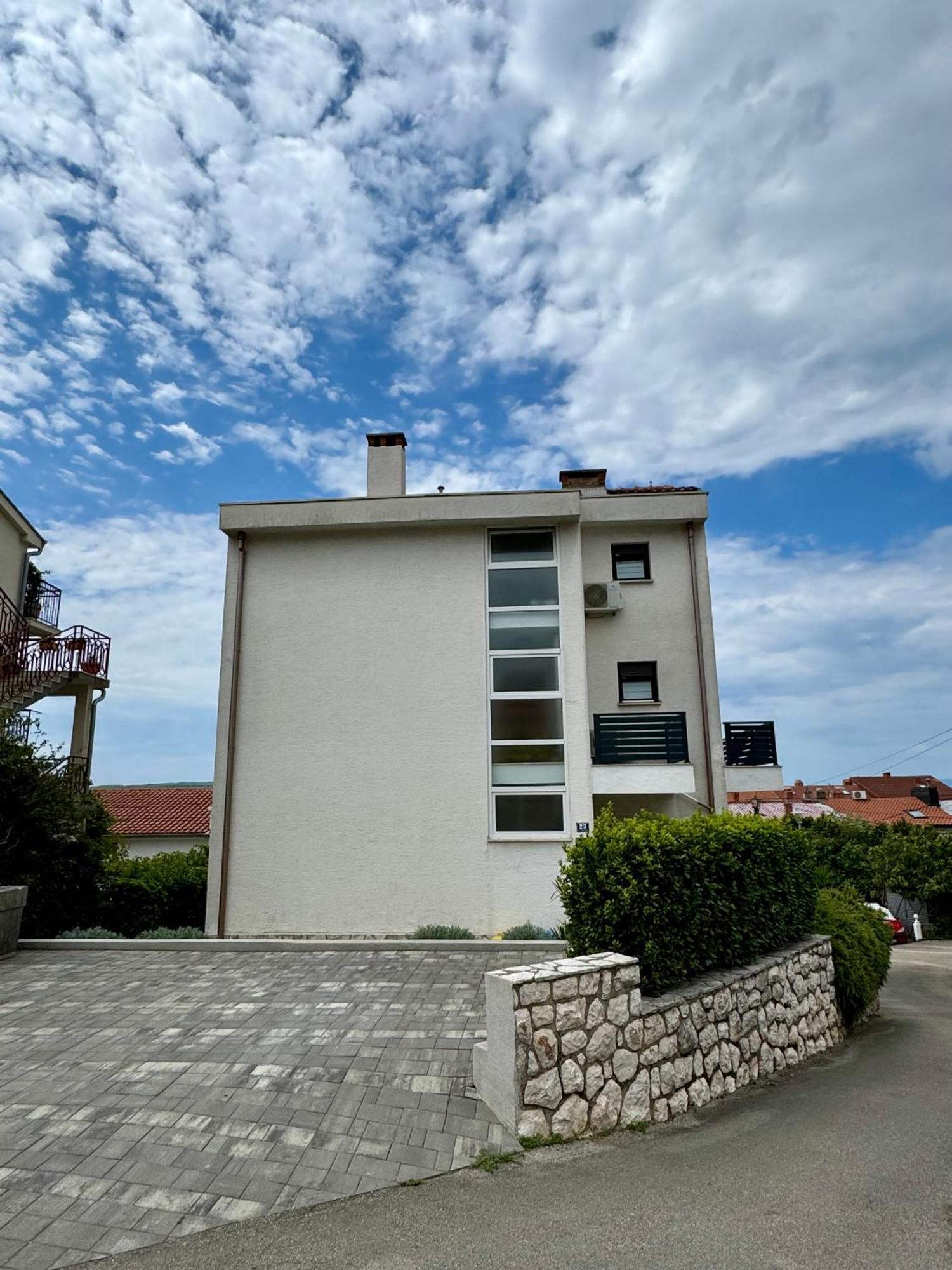 Penthouse Apartment Цриквеница Экстерьер фото